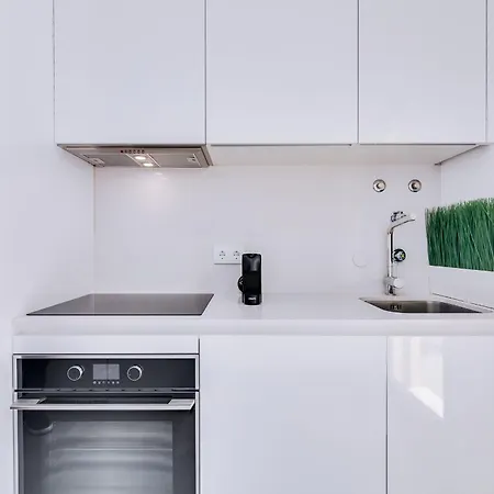 Lägenhet Modern 1bdr Flat With Pool In Marina By Lovelystay