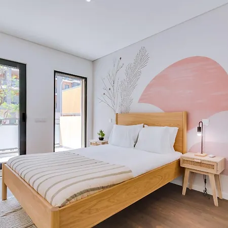 Modern 1bdr Flat With Pool In Marina By Lovelystay Lägenhet Olhão