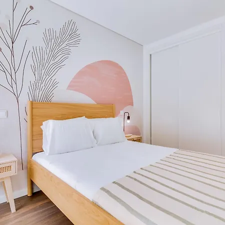 Modern 1bdr Flat With Pool In Marina By Lovelystay Lägenhet *