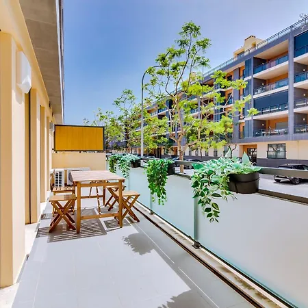 Modern 1bdr Flat With Pool In Marina By Lovelystay Olhão